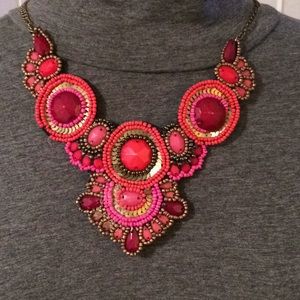 Statement necklace